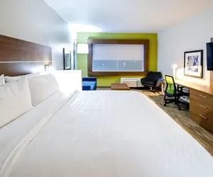 Photo 5 - Holiday Inn Express & Suites Taylor by IHG