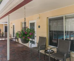 Photo 4 - Tropical Villas of Venice Beach