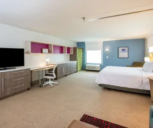 Photo 5 - Home2 Suites by Hilton Houston IAH Airport Beltway 8