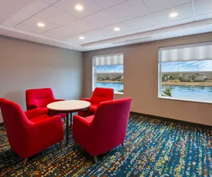 Photo 3 - Hampton Inn Cape Cod Canal