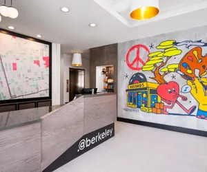 Photo 4 - Aiden by Best Western Berkeley