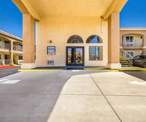 Photo 2 - Quality Inn & Suites