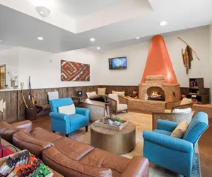 Photo 4 - Bluff Dwellings Resort