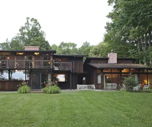 Photo 2 - Tanglewood Suites