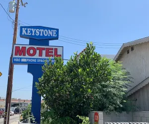 Photo 2 - Keystone Motel