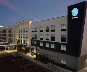 Photo 2 - Tru by Hilton San Antonio Lackland Sea World