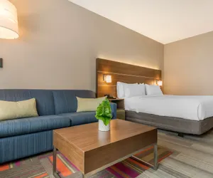 Photo 5 - Holiday Inn Express & Suites Ruskin by IHG