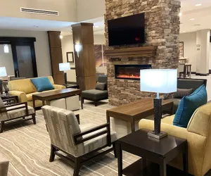 Photo 5 - Staybridge Suites Denton, an IHG Hotel