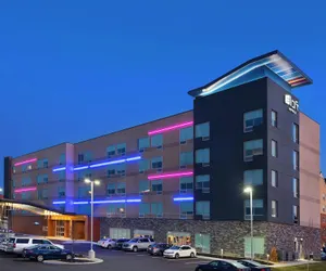 Photo 2 - Aloft Cincinnati West Chester