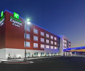 Photo 2 - Holiday Inn Express & Suites Tulsa Northeast - Owasso, an IHG Hotel