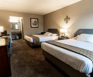 Photo 2 - New Orleans Inn Portageville