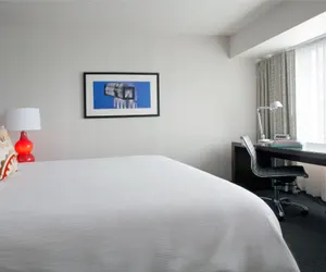 Photo 2 - AR + S | Accessible Superior Suite