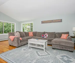 Photo 5 - Mashnee Beach House