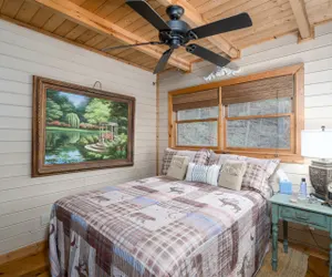 Photo 4 - New Listing! The Laurel Mountain Chalet