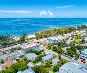 Photo 2 - Cottage Haven-One Minute Walk To The Beach-Private Yards-Keyless Locks