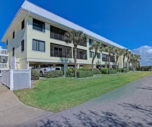 Photo 3 - Island Time-Private Beach Access-Heated Pool-Water Views