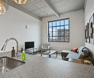 Photo 4 - Superior #315 LOFT