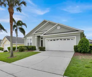 Photo 2 - South Facing Pool & Spa- Minutes to Disney