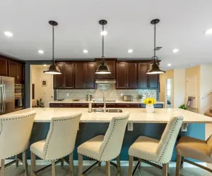 Photo 2 - Stunning And Spacious 5 Bedroom Villa Near Disney
