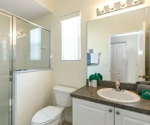 Photo 5 - Disney - Large 5 Bedroom Gated Mediterranean Home