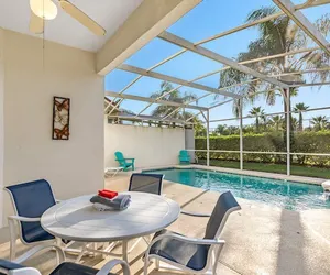 Photo 2 - Disney - Large 5 Bedroom Gated Mediterranean Home