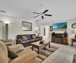 Photo 4 - Stunning South Facing Pool & Spa home near Disney