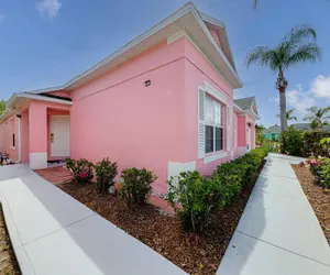 Photo 3 - Idyllic and peaceful 4 bed home near Disney