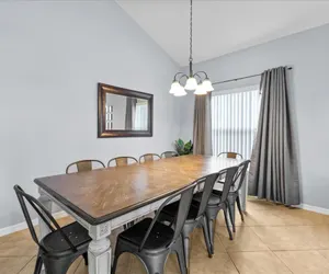 Photo 5 - Stylish 5 Bedroom Lakefront home near Disney
