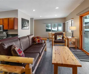 Photo 3 - XXX Upper Cedar Haus for 5