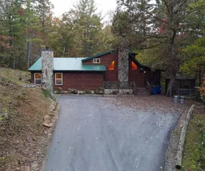 Photo 2 - Hawk Haven- Blue Ridge