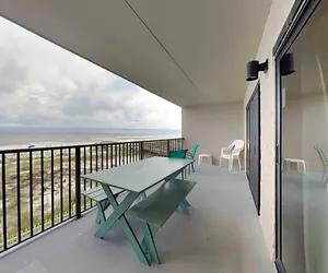 Photo 2 - Ocean Breeze West #204