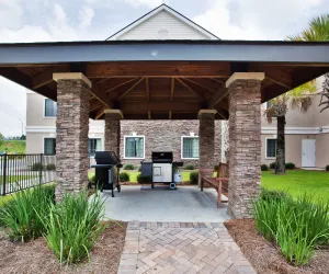 Photo 5 - 1 Bdrm Suite 1 Queen Nonsmoking
