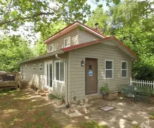 Photo 5 - 3 Bedroom House for 8