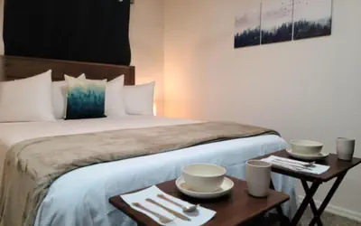 70B Studio w/Kitchenette near Grand Canyon South Rim Sleeps 4