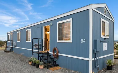 Grand Canyon Gateway: Private Suite with Kitchenette-Sleeps 4