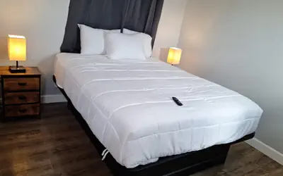 82B Studio near Grand Canyon South Rim Sleeps 2