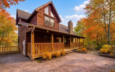 Little Cub Cabin TN Smoky Mountains
