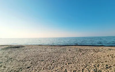 Our Newest Lake Cottage ~ The Lake Erie Breeze Hutch