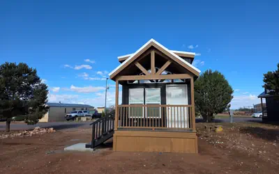 59A Cozy Home nr Grand Canyon South Rim King Bed w/Loft Sleeps 4