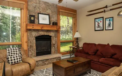 6532 Settlers Creek Townhomes