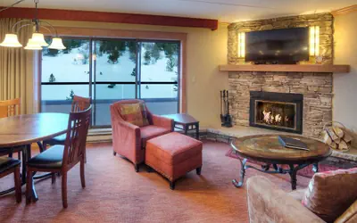 Summit Suite