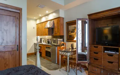 Shooting Star Lodge at Deer Valley Resort - Studio #102