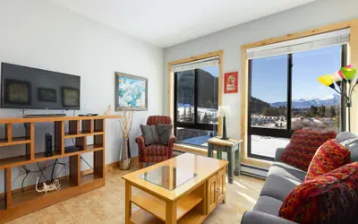 2754 Slopeside