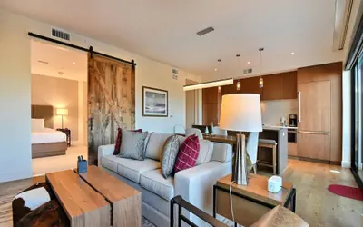 Modern 1BR Residence in Canyons Village Ski in/out! Save 20% on 7+ Nights!