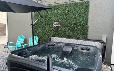 Pet Friendly Modern Zen Studio Retreat with Hot Tub
