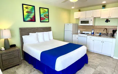 Beachgate Condo Suites and Hotel 236