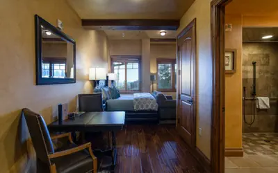 Grand Lodge - Studio #205 - Ski-in/ski-out