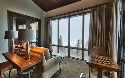 Premium Luxury Two Bedroom Suite with Mountain Views