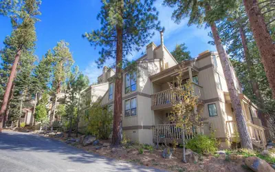 Forest View Townhouse