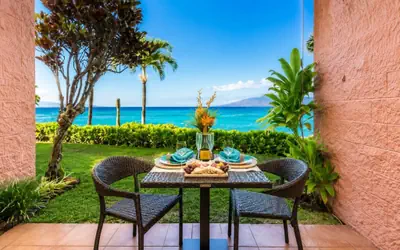 Kuleana 405 Oceanfront 1 Bedroom